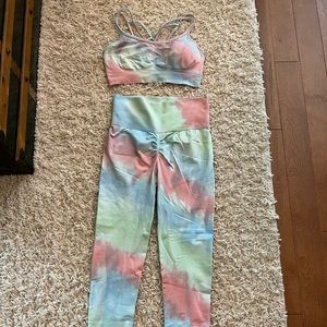 Halara Tie Dye Set XL
